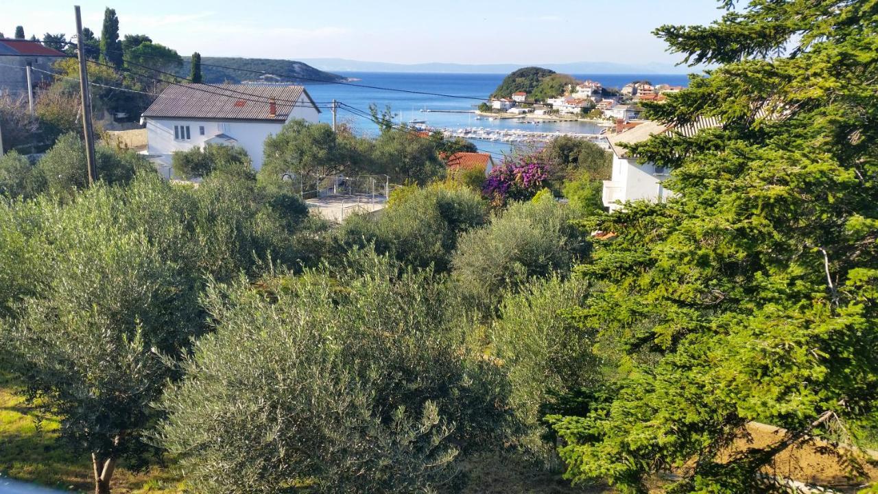 Kuca Carmen Hotel Rab Town Exterior foto
